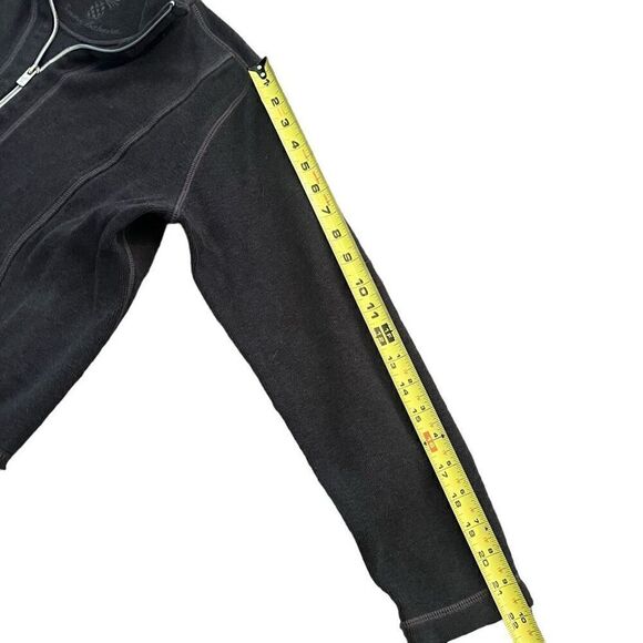 TOMMY BAHAMA Woman’s Grey Half Zip Pullover Sweater Size M - Picture 4 of 6